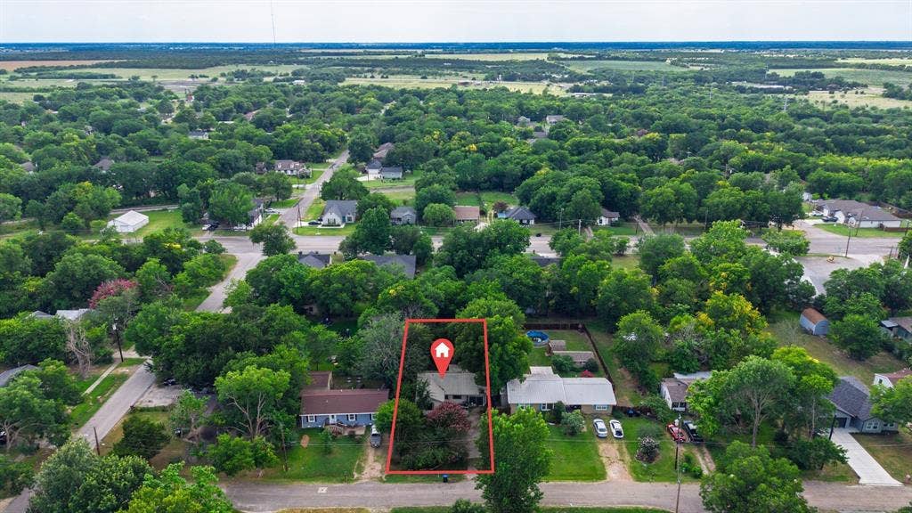 906 Branch Street, Greenville, TX 75401