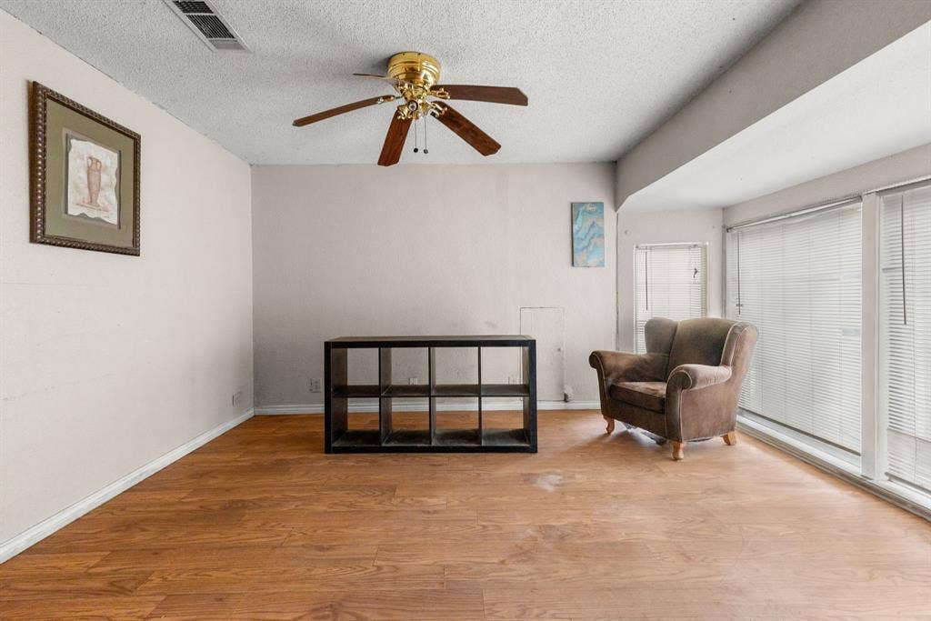 906 Branch Street, Greenville, TX 75401