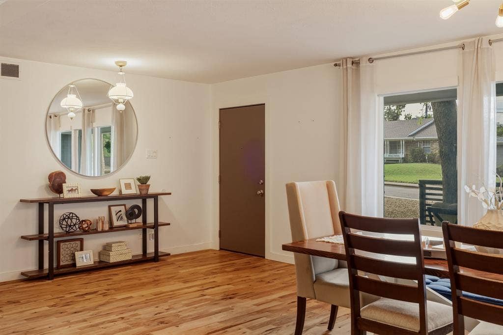 2320 Chart Drive, Dallas, TX 75228