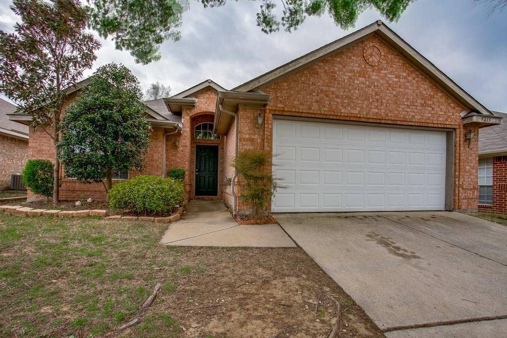 9213 Norfolk Lane, McKinney, TX 75071 Front house