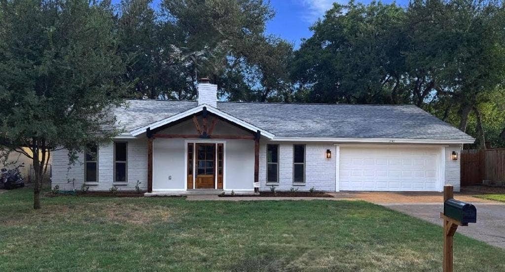1141 Henson Drive, Hurst, TX 76053 1141 Henson Drive, Hurst, TX 76053