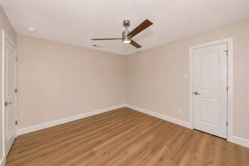 1141 Henson Drive, Hurst, TX 76053 1141 Henson Drive, Hurst, TX 76053