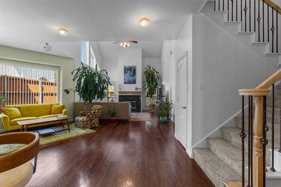 Property photo for 332 Kahala Drive, Dallas, TX