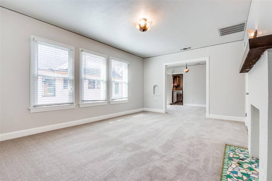 Property photo for 1324 Kings Highway, #3, Dallas, TX