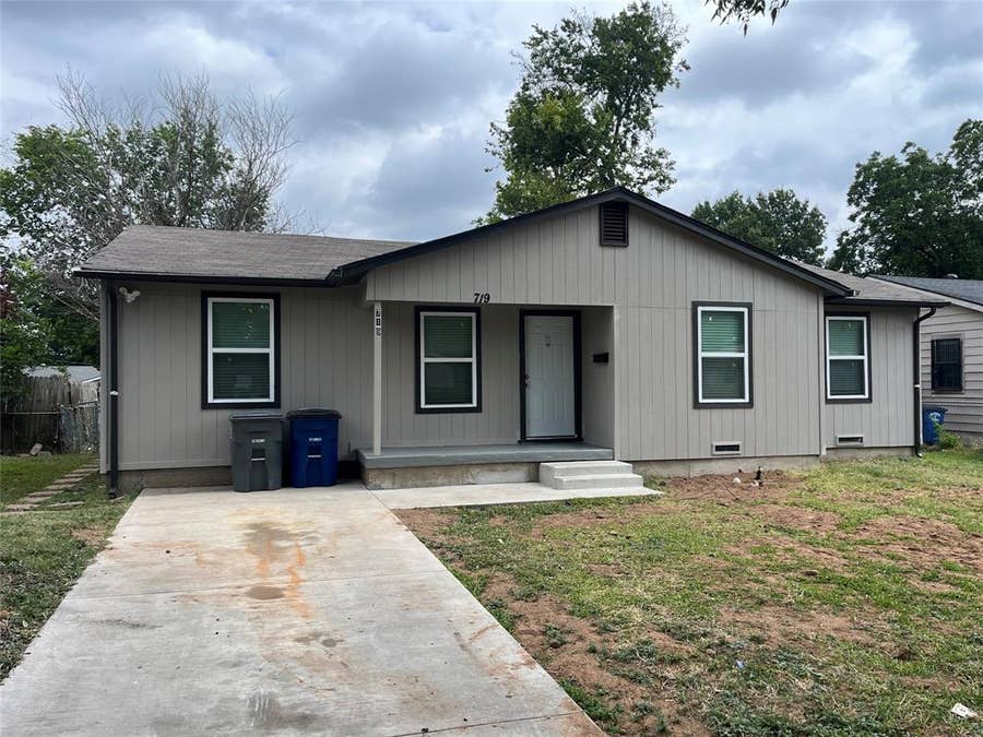 Property photo for 719 Fairwood Drive, Dallas, TX