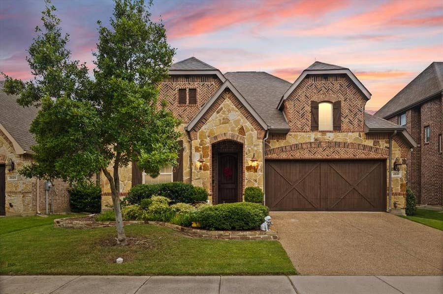 Property photo for 2831 Sherwood Drive, Trophy Club, TX