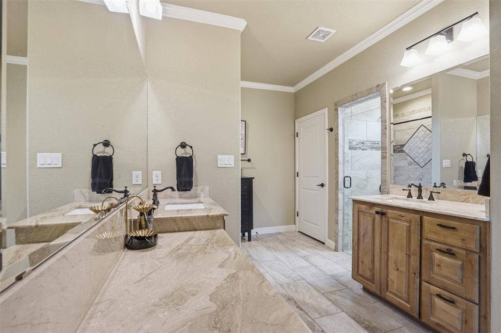 3832 Legend Trail, Granbury, TX 76049 Separate vanities and plenty of counter space.