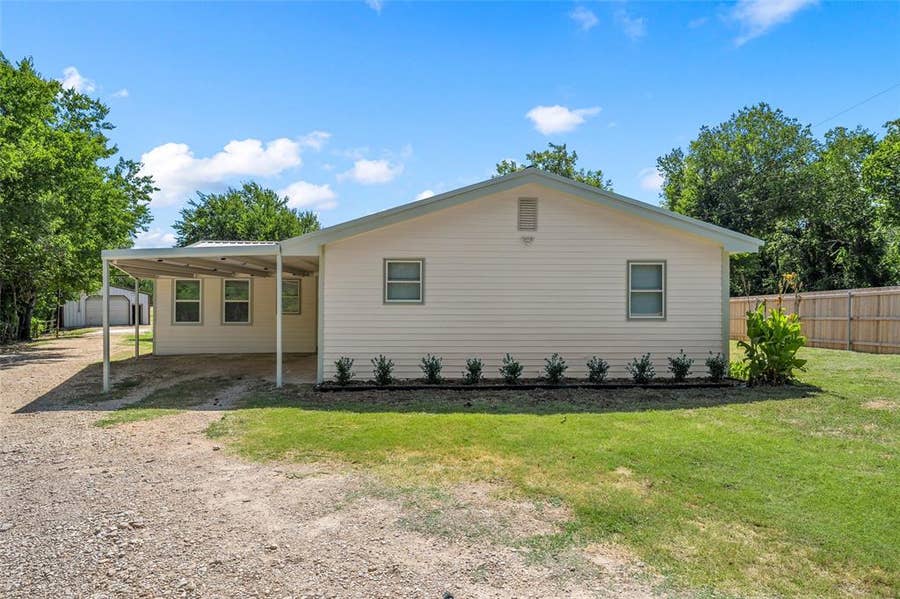 Property photo for 2362 Speegle Road, Woodway, TX