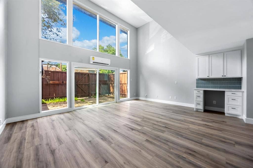 6007 E University Boulevard, #132, Dallas, TX 75206