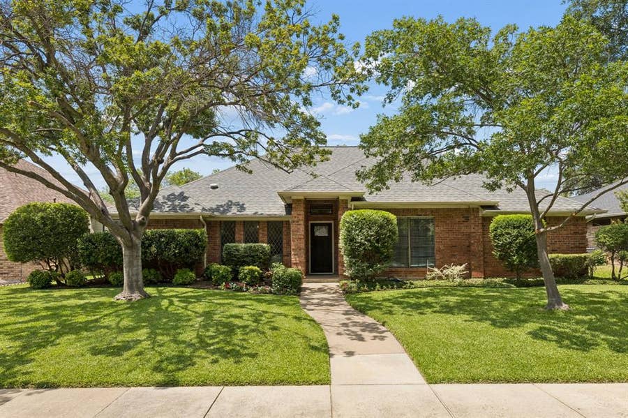 Property photo for 2521 Belmeade Drive, Carrollton, TX