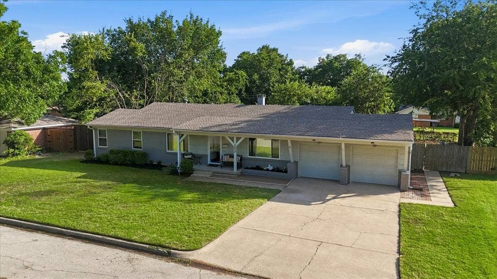 3533 Granada Drive, Richland Hills, TX 76118 what a Great property!