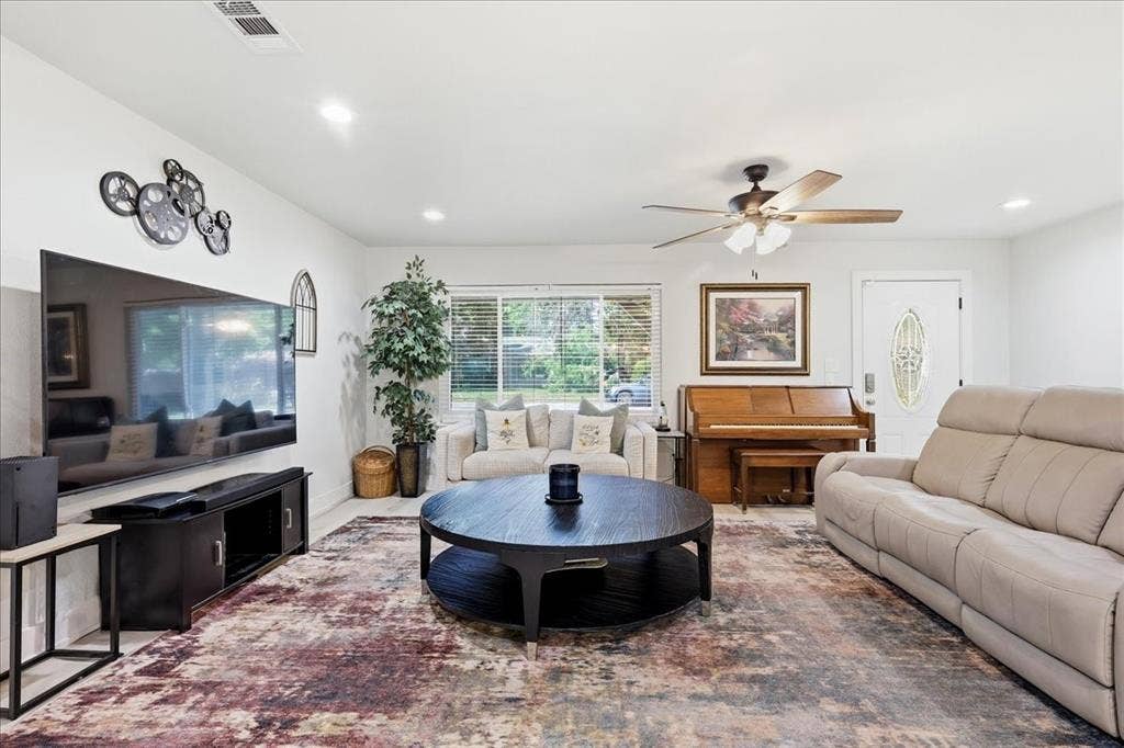 3533 Granada Drive, Richland Hills, TX 76118 view from Kitchen