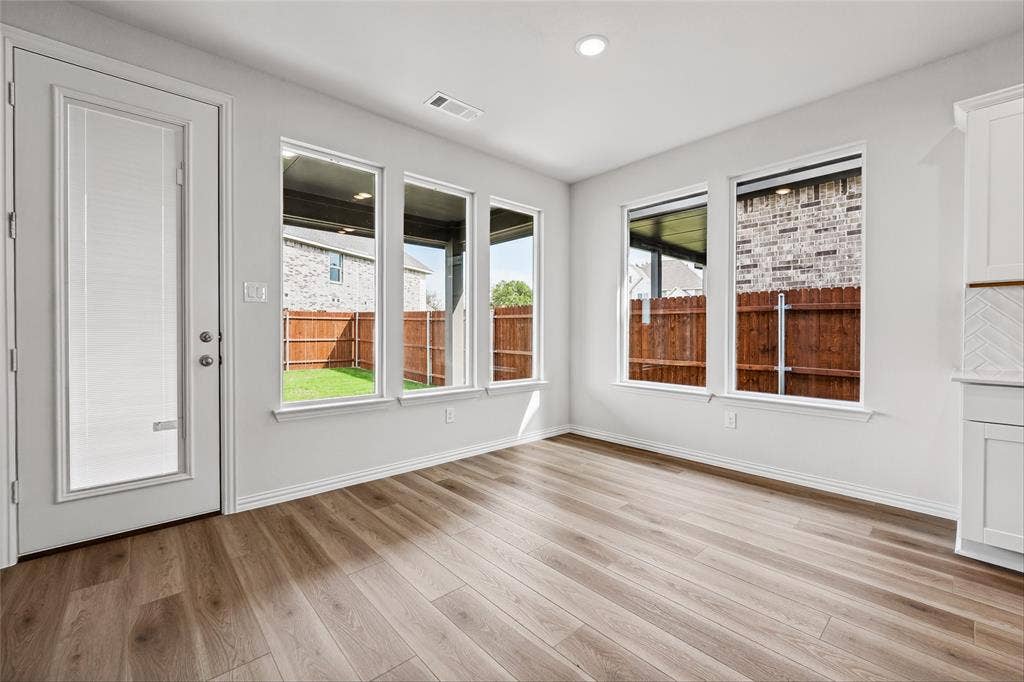 10004 Birchpoint Drive, Fort Worth, TX 76108 10004 Birchpoint Drive, Fort Worth, TX 76108