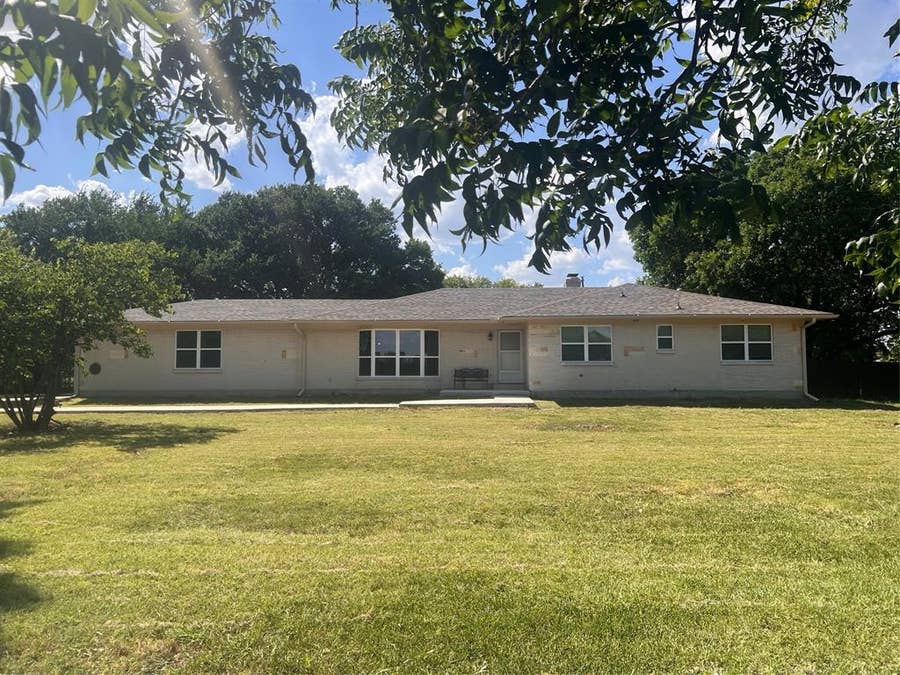 Property photo for 2917 Hickox Road, Rowlett, TX