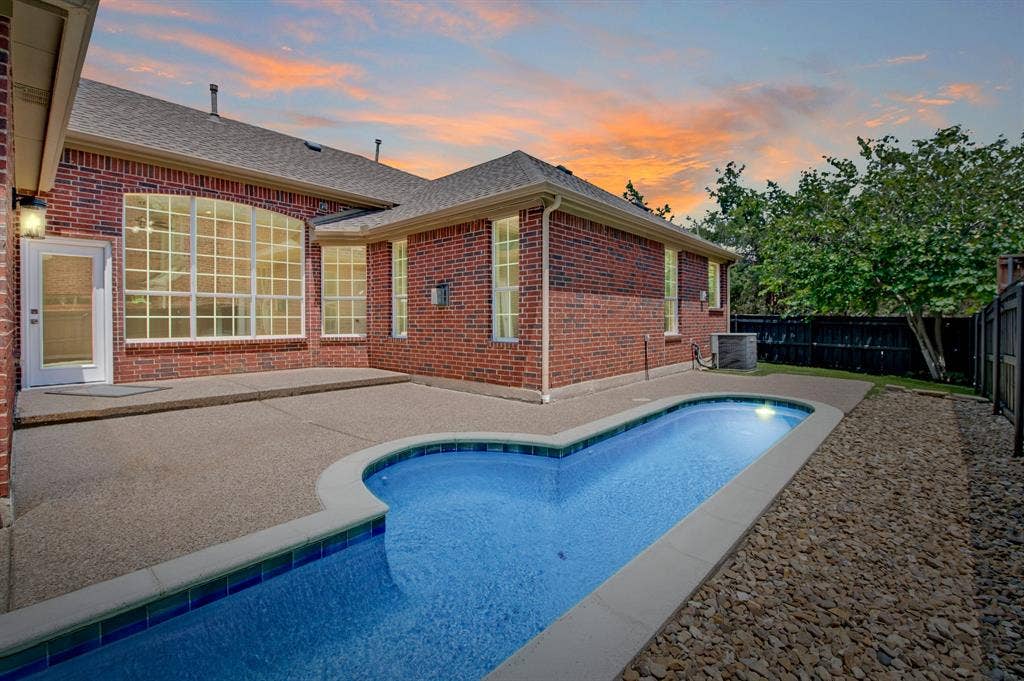 5620 Country View Lane, Frisco, TX 75036 Twilight