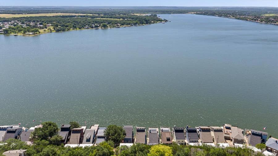 Property photo for 6418 Carol Court, Granbury, TX