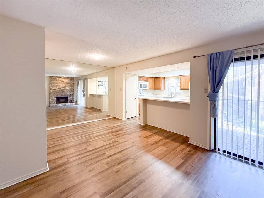 Property photo for 15221 Berry Trail, #106, Dallas, TX