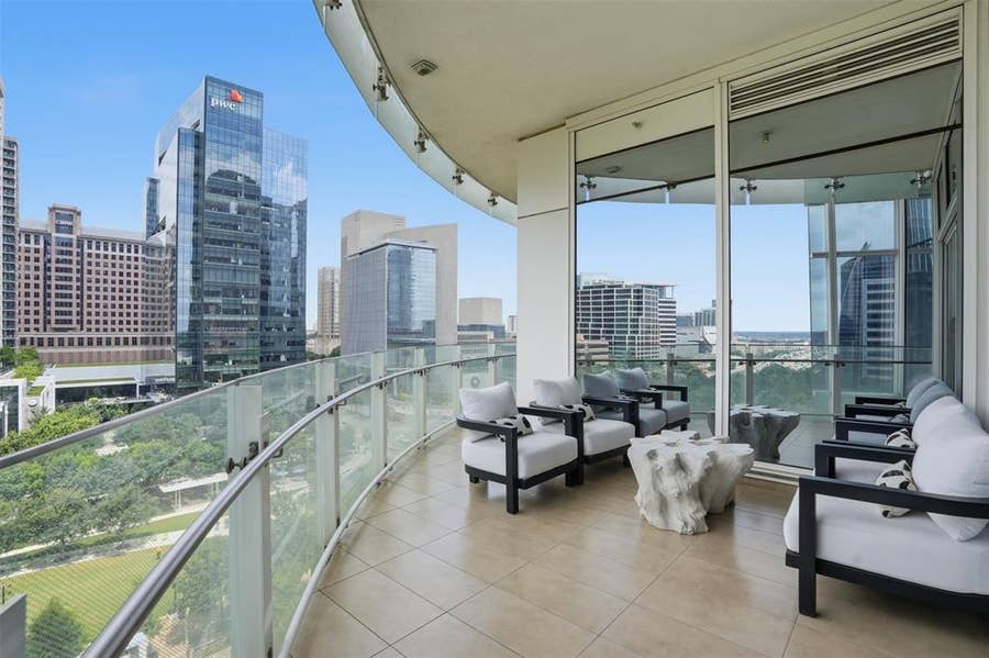 Property photo for 1918 Olive Street, #704, Dallas, TX