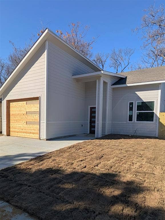 Property photo for 2631 Burger Avenue, Dallas, TX