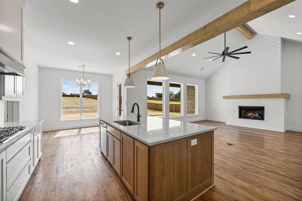 1370 Carroll Moran Trail, Midlothian, TX 76065