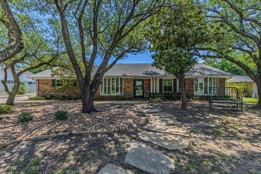Property photo for 5311 Windy Hill Road, Greenville, TX