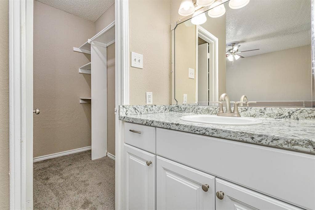 3615 W Northgate Drive, #123, Irving, TX 75062 3615 W Northgate Drive, #123, Irving, TX 75062