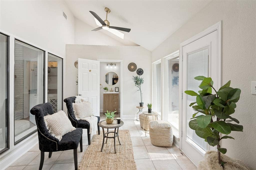 2101 Lyon Court, Plano, TX 75093 2101 Lyon Court, Plano, TX 75093