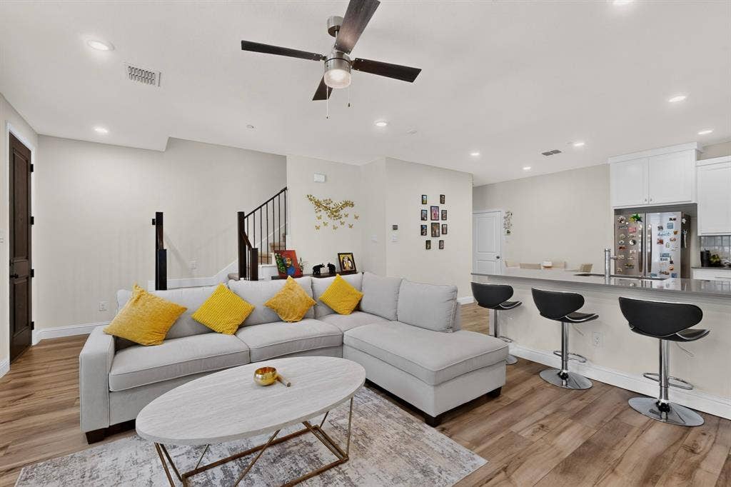 605 FRIENDSWOOD, Plano, TX 75075 605 FRIENDSWOOD, Plano, TX 75075