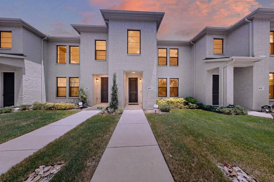 Property photo for 605 FRIENDSWOOD, Plano, TX