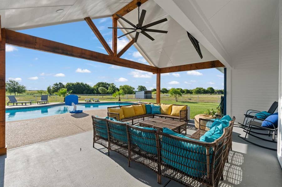 Property photo for 3222 Greathouse Road, Waxahachie, TX