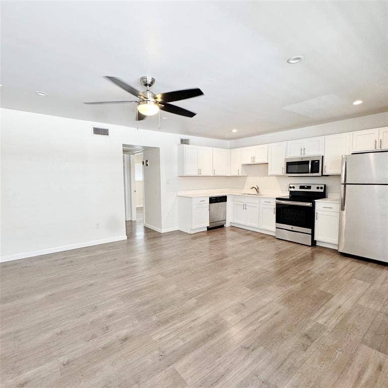 Property photo for 5010 San Jacinto Street, #201, Dallas, TX