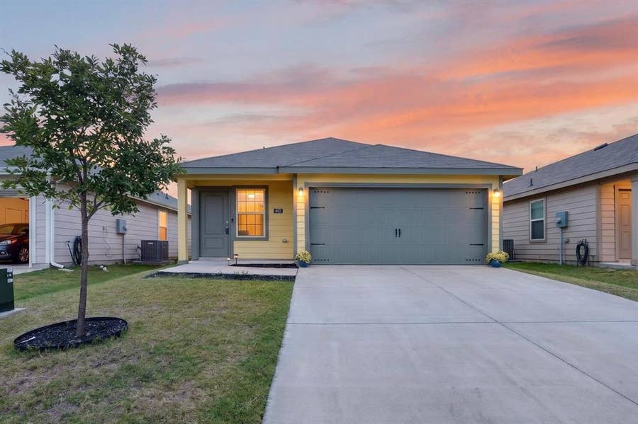 Property photo for 463 Vitex Drive, Royse City, TX