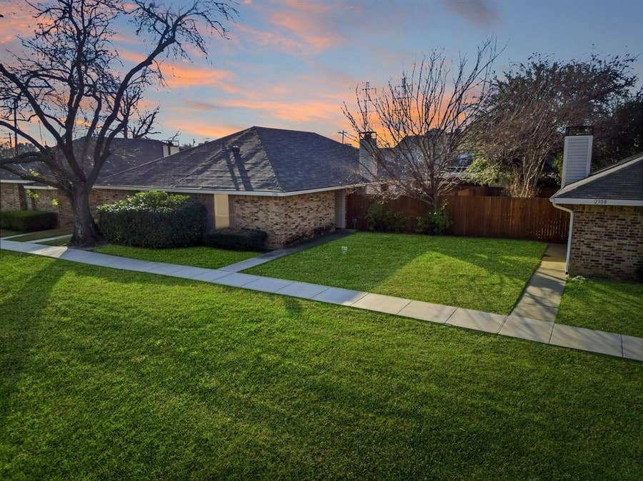 Property photo for 2306 Carol Good Lane, Carrollton, TX