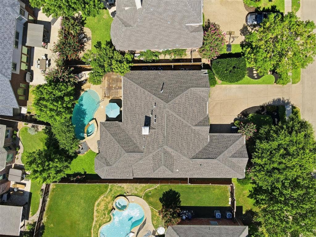 1305 Neches Drive, Allen, TX 75013 1305 Neches Drive, Allen, TX 75013