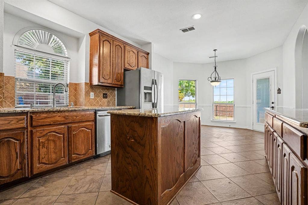 2605 Tall Meadows Drive, Midlothian, TX 76065 2605 Tall Meadows Drive, Midlothian, TX 76065