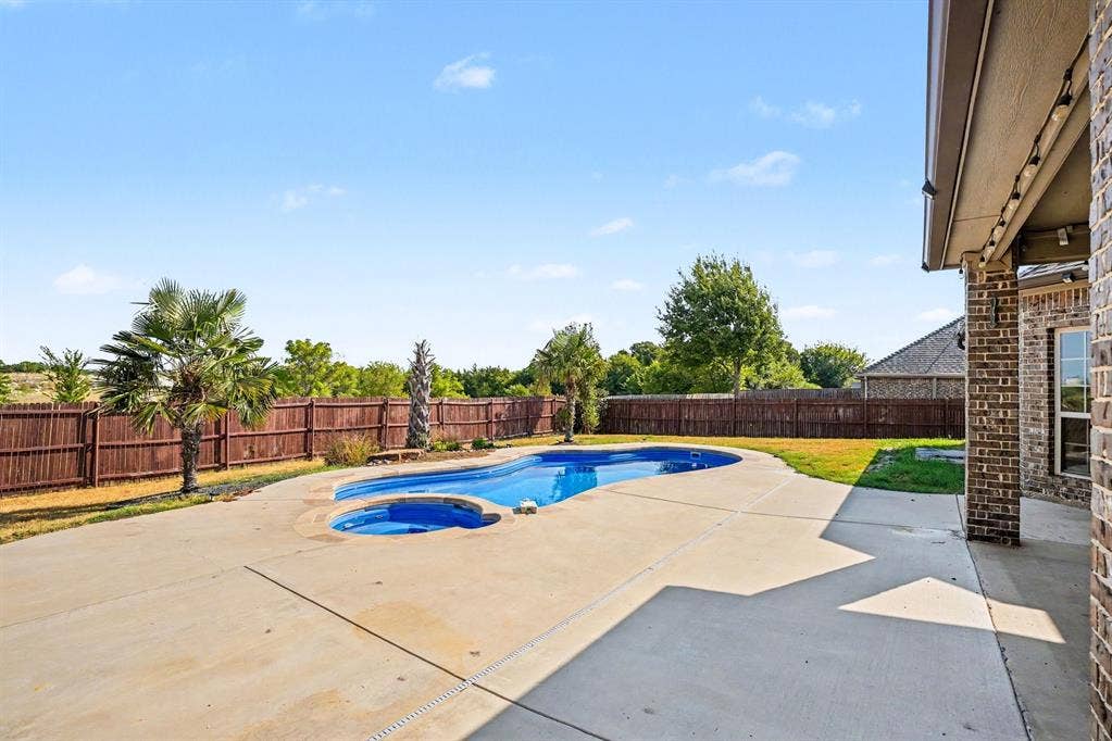 2605 Tall Meadows Drive, Midlothian, TX 76065 2605 Tall Meadows Drive, Midlothian, TX 76065
