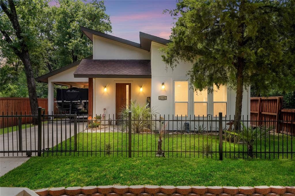 6156 Inca Drive, Mabank, TX 75156 6156 Inca Drive, Mabank, TX 75156