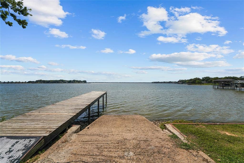 6156 Inca Drive, Mabank, TX 75156 6156 Inca Drive, Mabank, TX 75156