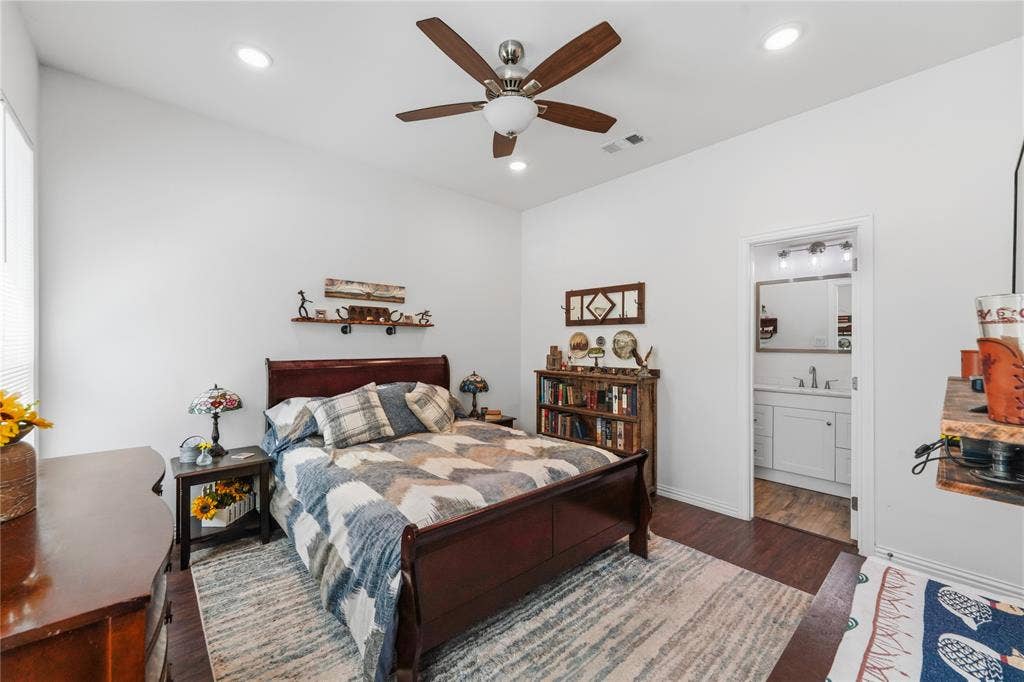 6156 Inca Drive, Mabank, TX 75156 6156 Inca Drive, Mabank, TX 75156