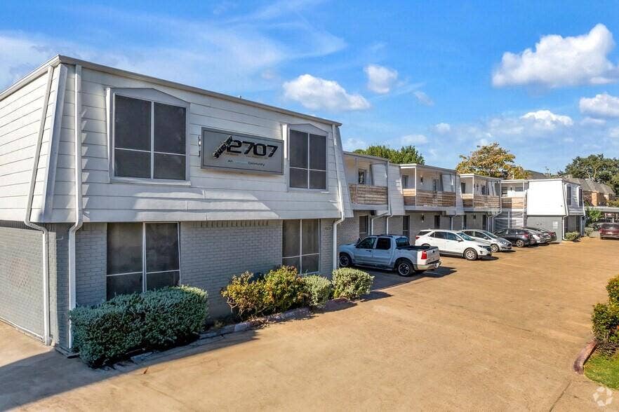 Property photo for 2707 Shelby Avenue, Dallas, TX