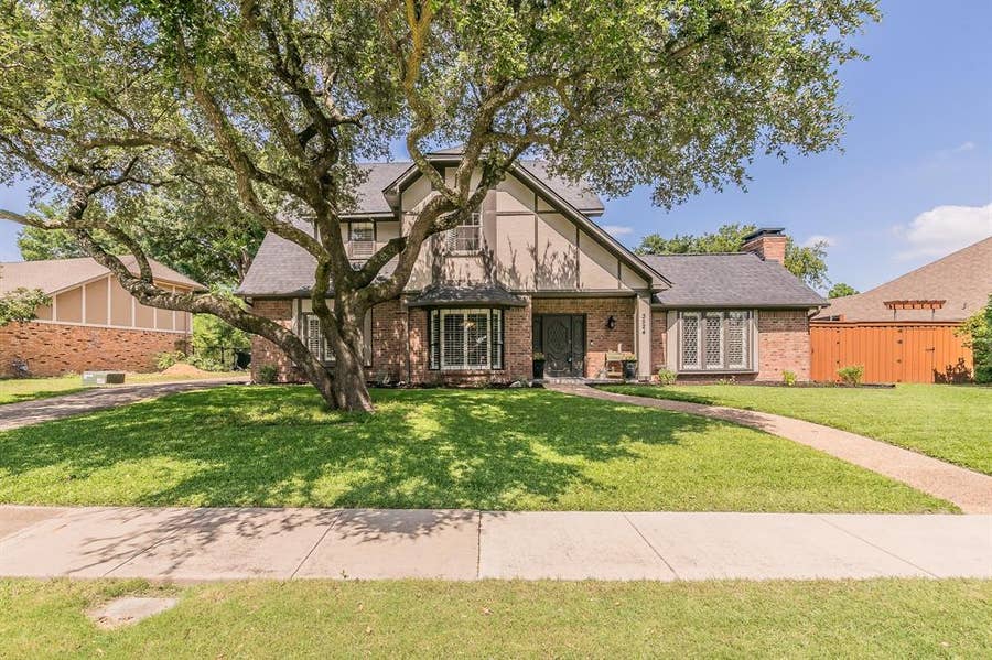 Property photo for 3524 Canoncita Lane, Plano, TX