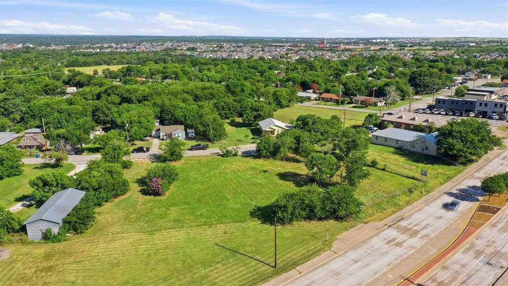 315 E Fm 1187, Aledo, TX 76008 315 E Fm 1187, Aledo, TX 76008