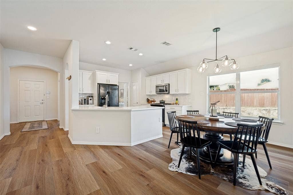 200 Ferndale Drive, McKinney, TX 75071 200 Ferndale Drive, McKinney, TX 75071