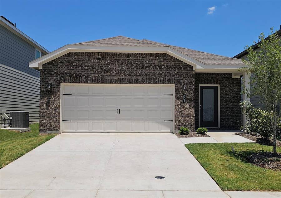Property photo for 601 Cherry Creek Lane, Anna, TX
