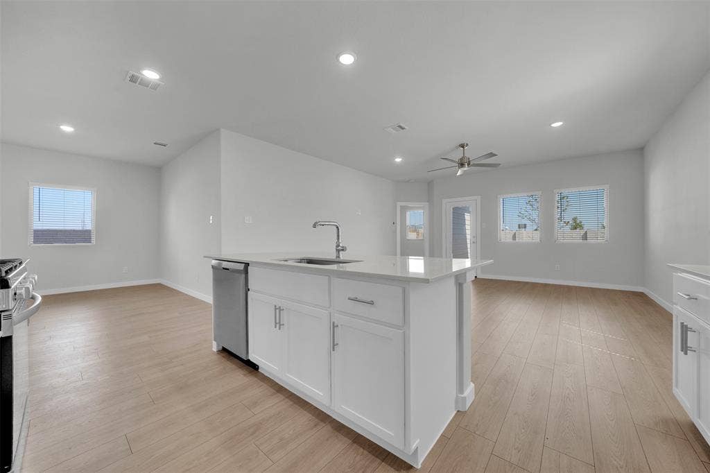 305 Millwood Road, Lavon, TX 75166 305 Millwood Road, Lavon, TX 75166