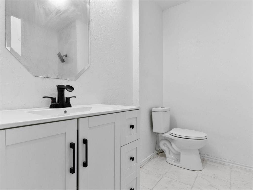 6620 Bernadine Drive, Watauga, TX 76148 6620 Bernadine Drive, Watauga, TX 76148