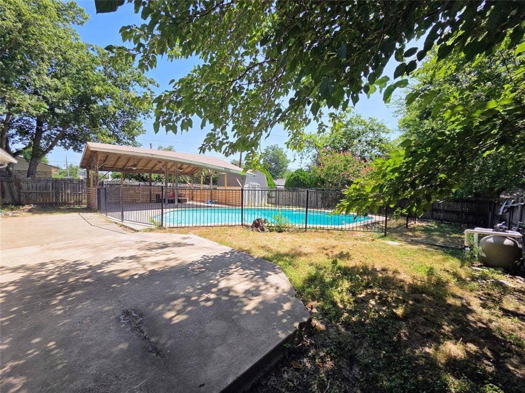 6620 Bernadine Drive, Watauga, TX 76148 6620 Bernadine Drive, Watauga, TX 76148