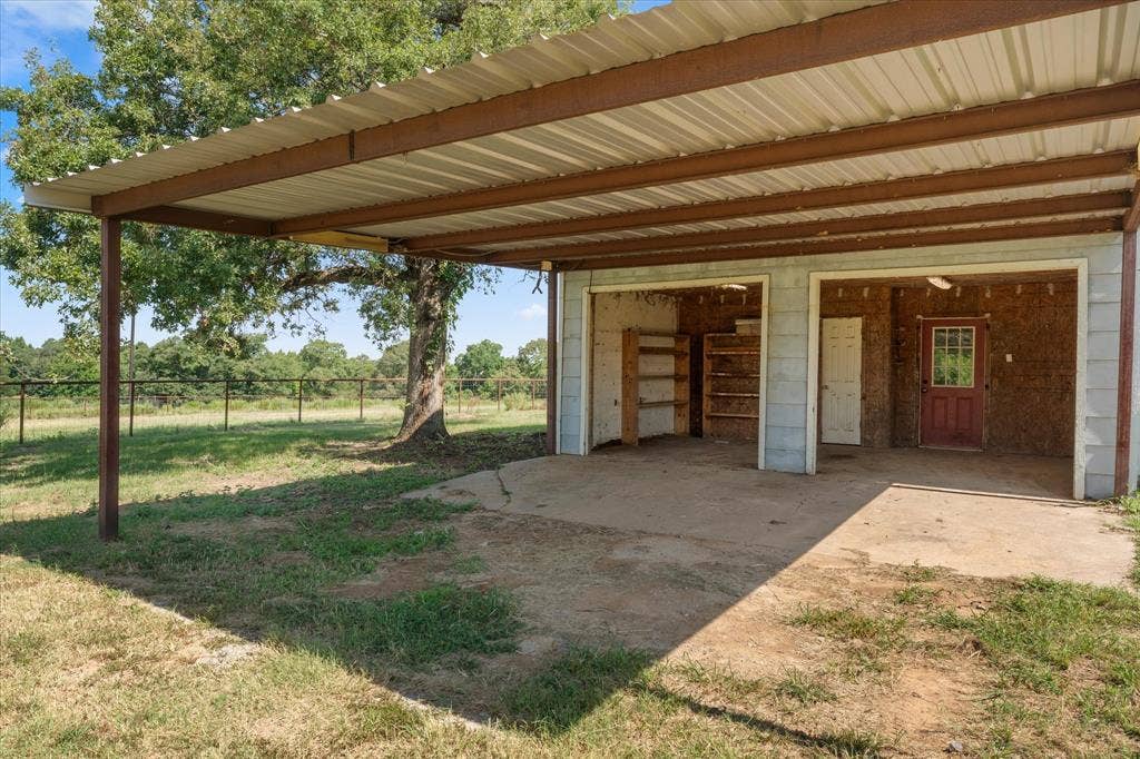 11465 County Road 3904, Athens, TX 75752 11465 County Road 3904, Athens, TX 75752
