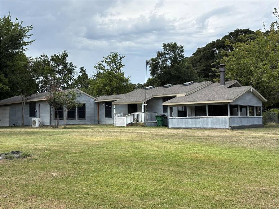 Property photo for 2535 Red Bud Trail, Quinlan, TX