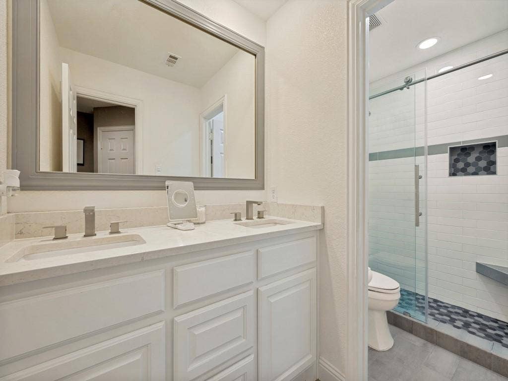 11852 Blackhawk Drive, Frisco, TX 75033 11852 Blackhawk Drive, Frisco, TX 75033
